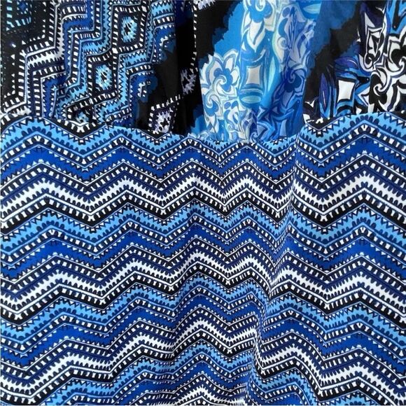 Swimwear for All Blouson Tankini Top - Picture 5 of 9